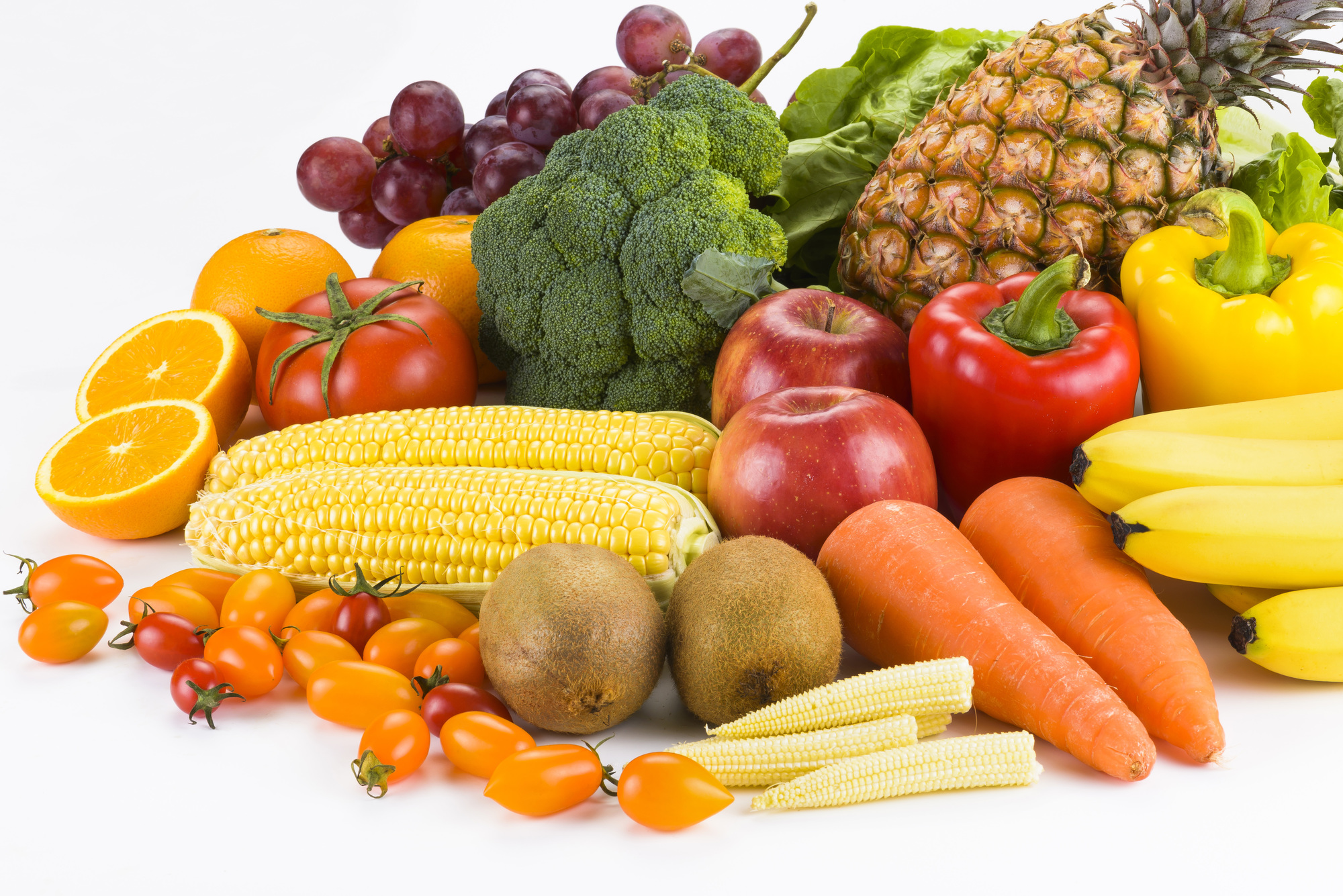 女性に質問！酵素の摂取は生野菜とフルーツのどちらからが多い？